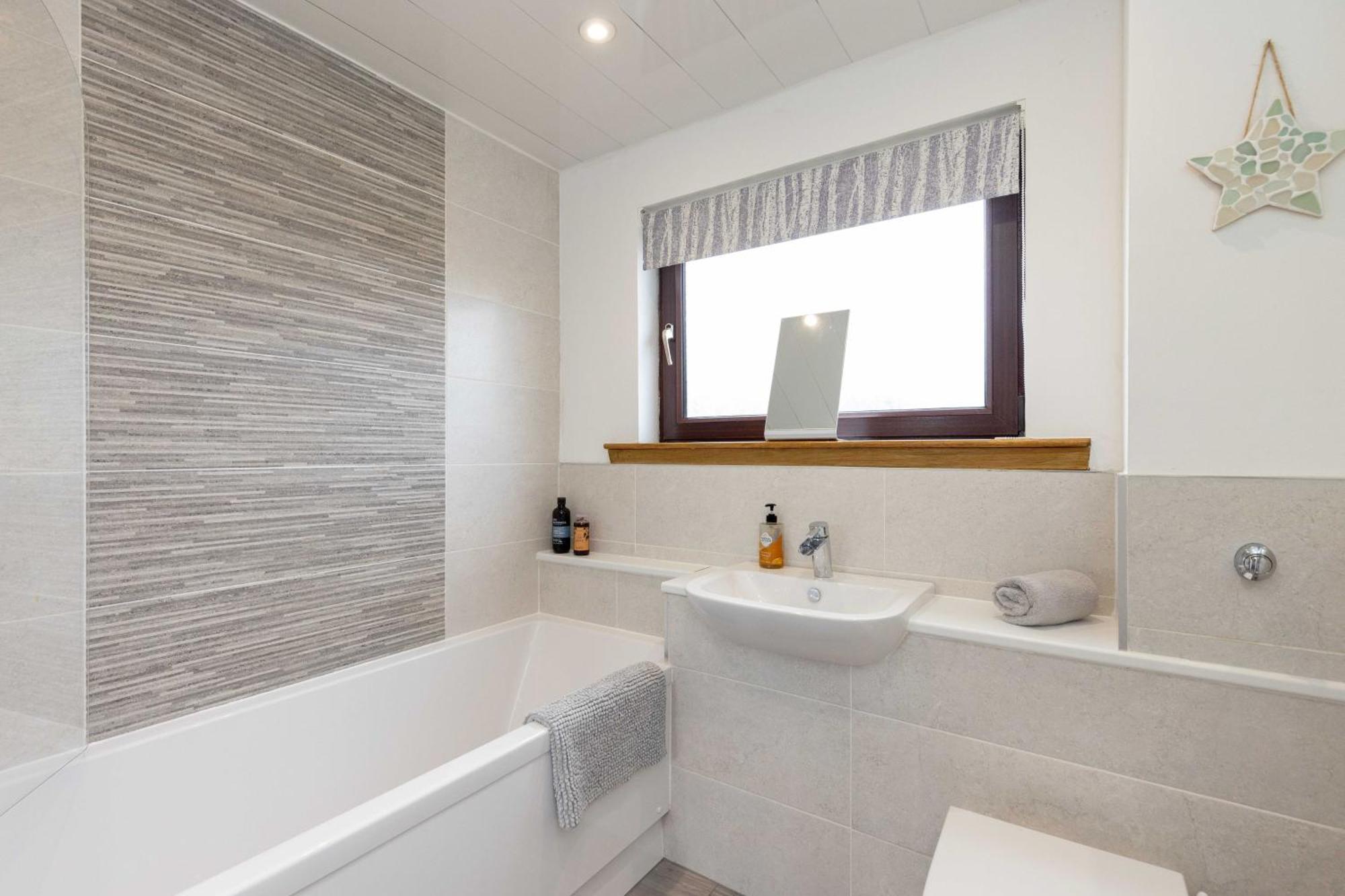 Family Home Inverkeithing Ideal For Edinburgh, Dunfermline & St Andrews 3 Bedrooms Exteriér fotografie
