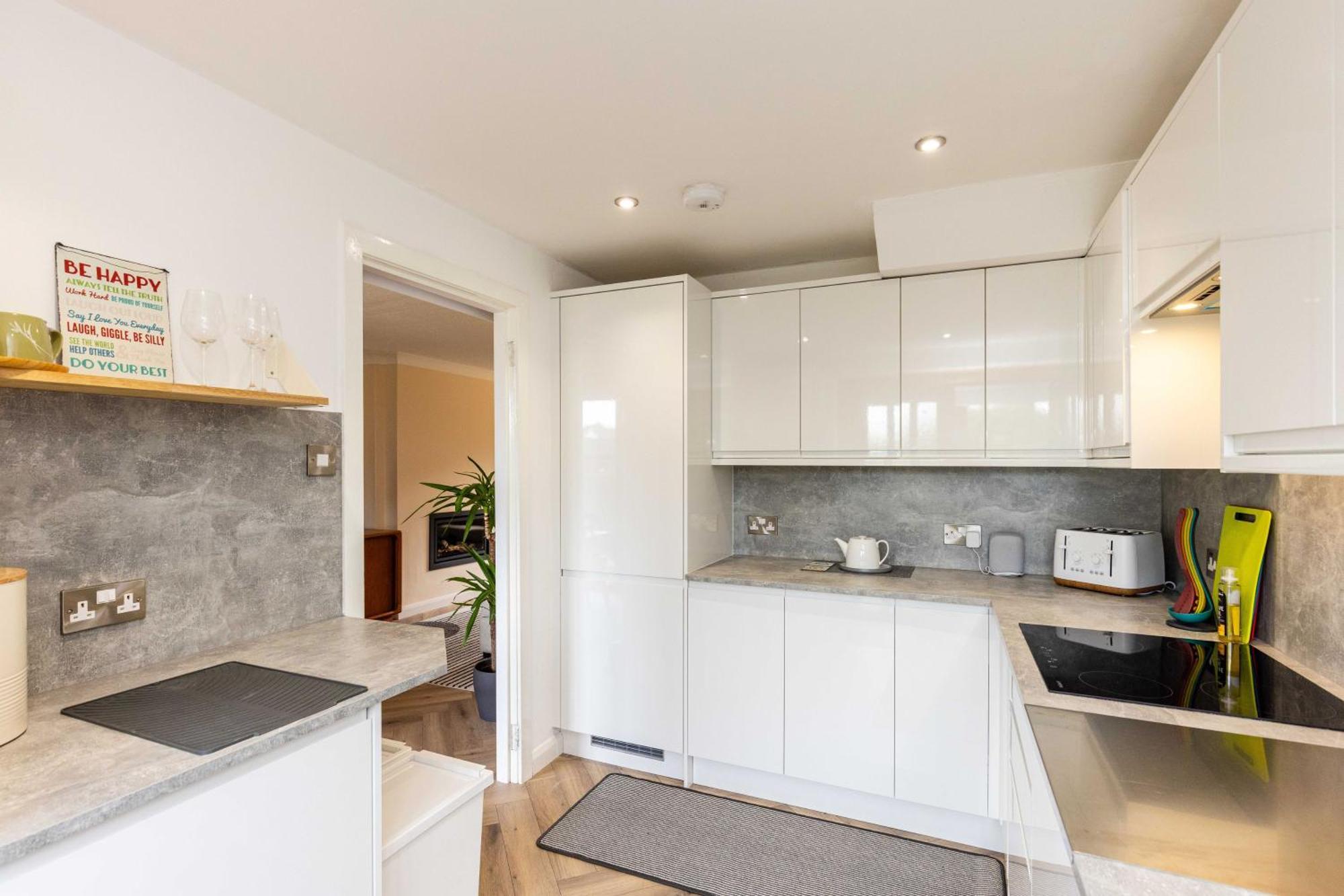 Family Home Inverkeithing Ideal For Edinburgh, Dunfermline & St Andrews 3 Bedrooms Exteriér fotografie