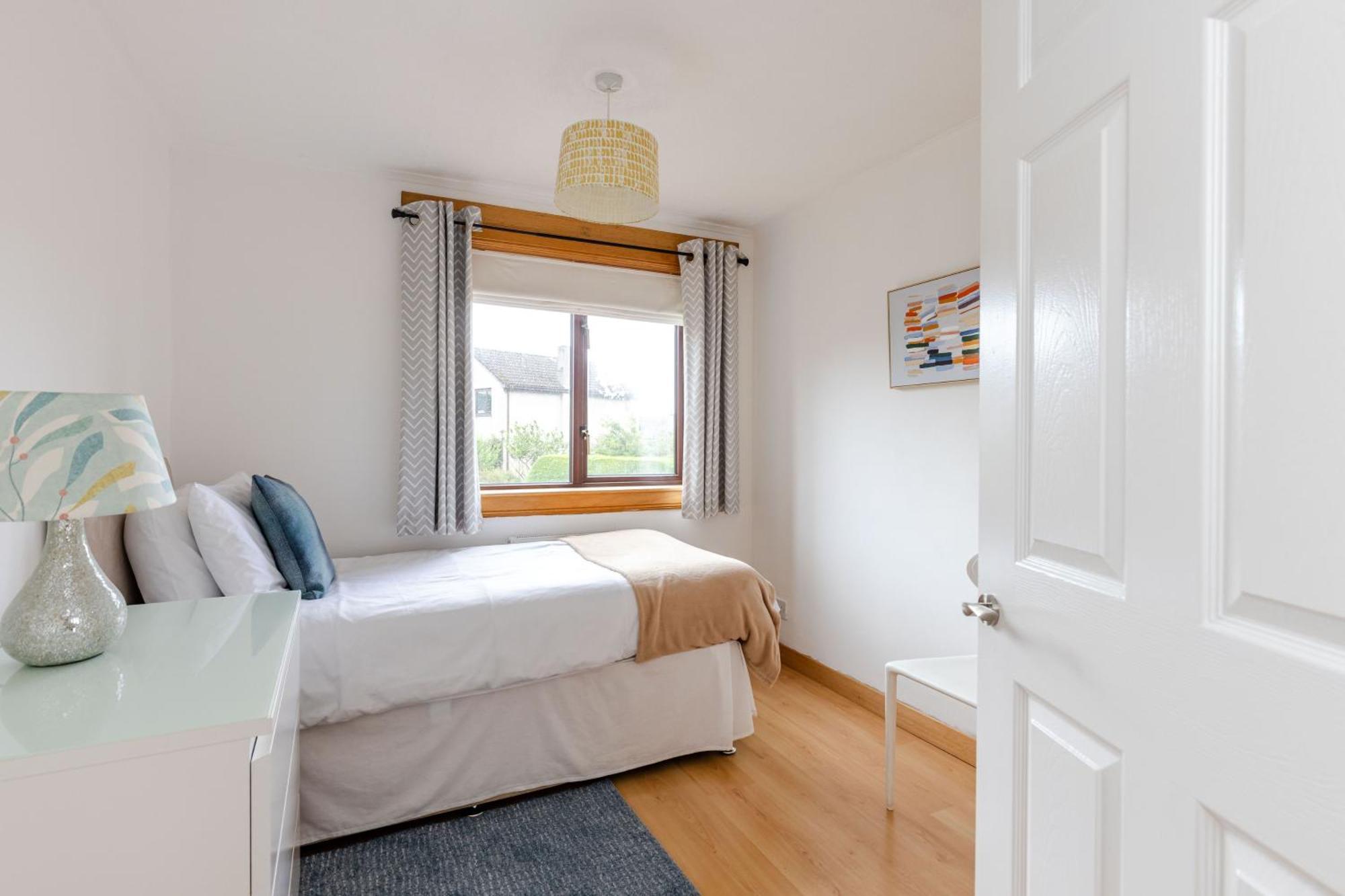 Family Home Inverkeithing Ideal For Edinburgh, Dunfermline & St Andrews 3 Bedrooms Exteriér fotografie